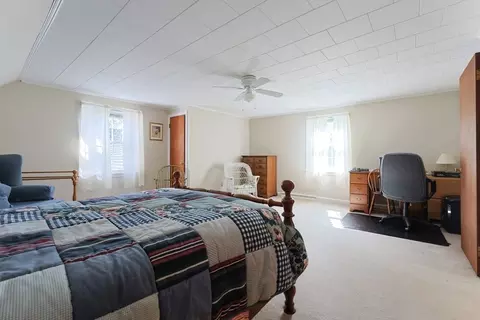 Bedroom - 50 Benjamin Dr, Attleboro, MA 02703 photo 4 of 7