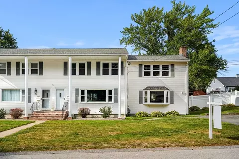133 Autran Ave #133, North Andover, MA 01845