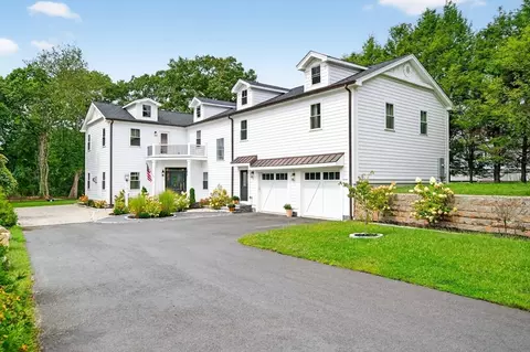 738 Smith Neck Rd, Dartmouth, MA 02748