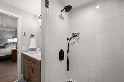 41 Coventry Ln, Barnstable, MA 02668 photo 5
