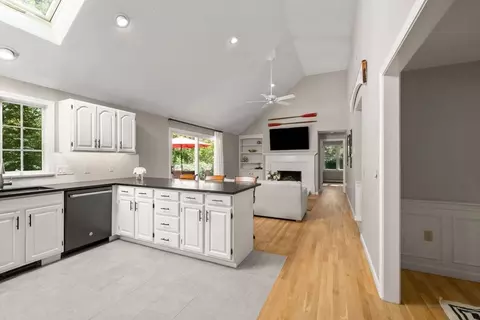 41 Coventry Ln, Barnstable, MA 02668 photo 18