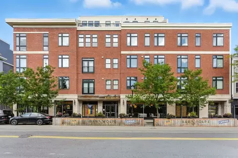 170 W Broadway #410, Boston, MA 02127