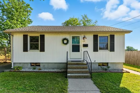 194 Pine St, Ludlow, MA 01056