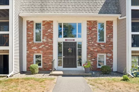 15 Foundry St #A1, Easton, MA 02375