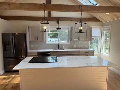 70 Mill St, Middleton, MA 01949 photo 4