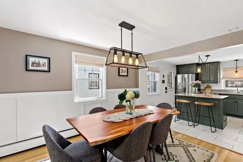98 Chesterfield St, Boston, MA 02136