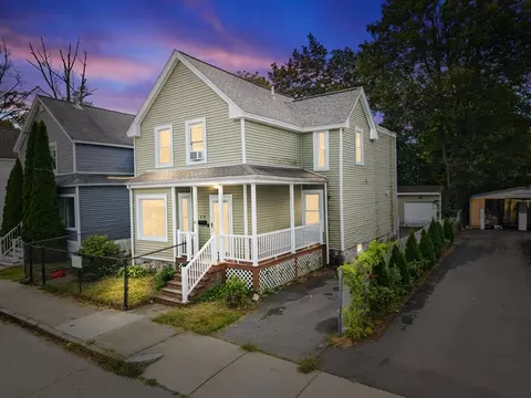 17 Oakland, Lowell, MA 01851