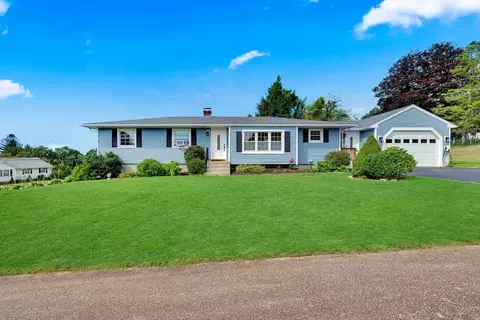 1 Amesbury St, Auburn, MA 01501