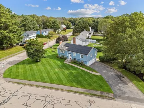 136 Bramblebush Rd, Stoughton, MA 02072