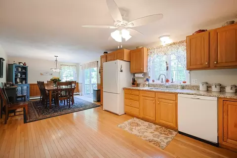 21 Conservation Dr, Douglas, MA 01516 photo 13