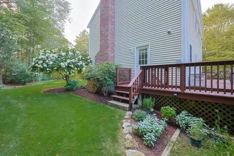 21 Conservation Dr, Douglas, MA 01516 photo 40