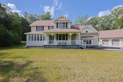 440 Quaker St, Northbridge, MA 01534