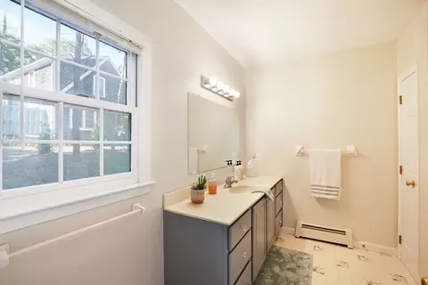 211 James Cir, Mashpee, MA 02649 photo 15