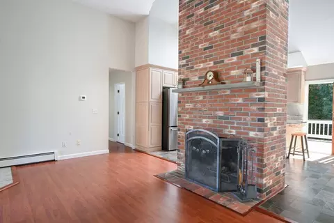 211 James Cir, Mashpee, MA 02649 photo 5