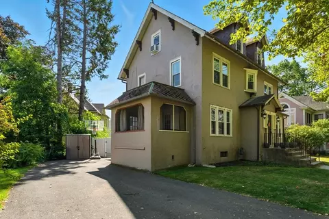 25 Marengo Park, Springfield, MA 01108 photo 3