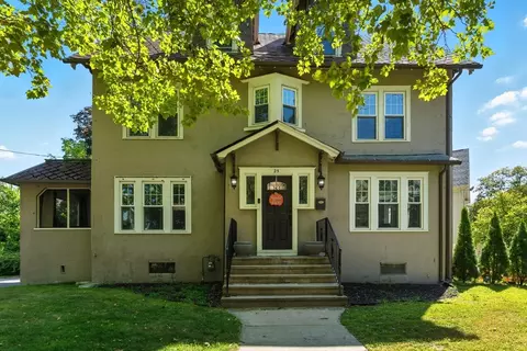 25 Marengo Park, Springfield, MA 01108