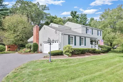 169 Chilson Rd, West Springfield, MA 01089