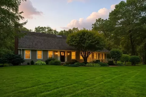 28 Janes Rd, Boxford, MA 01921