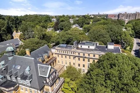 60 E Glen Rd #206, Brookline, MA 02445 photo 22