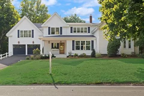 221 Center St, Easton, MA 02356