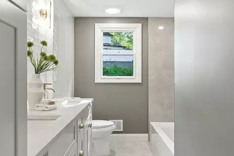 Bath - 243 Hunting Rd, Needham, MA 02494 photo 1 of 4