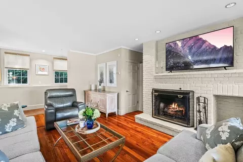 5 Orchard Cir, Marblehead, MA 01945 photo 8