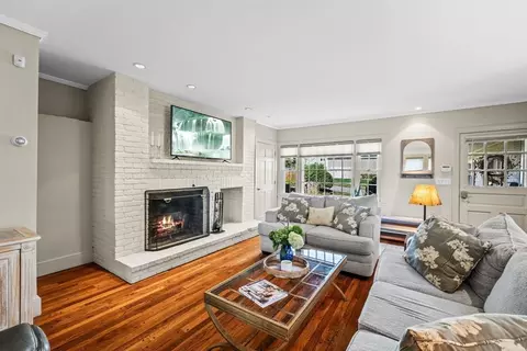 5 Orchard Cir, Marblehead, MA 01945 photo 6