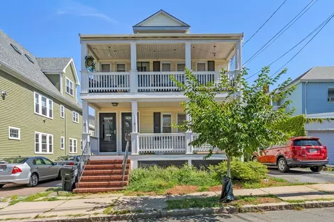 9 Woods Ave #9, Somerville, MA 02144