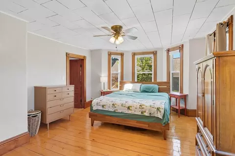 60-62 Maple St, Easthampton, MA 01027 photo 26