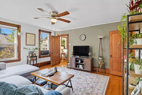 60-62 Maple St, Easthampton, MA 01027 photo 21