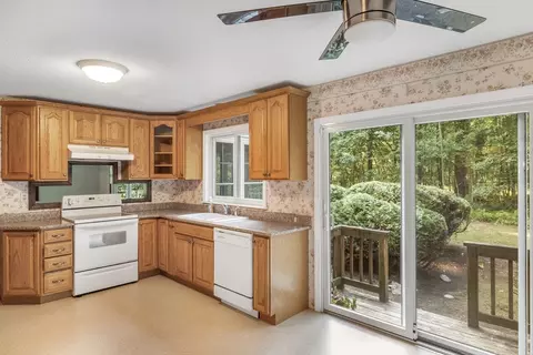2 Marble Rd, Spencer, MA 01562 photo 7