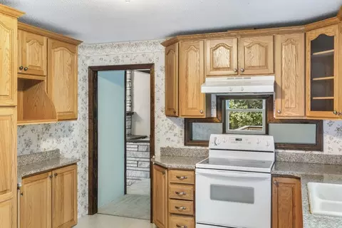 2 Marble Rd, Spencer, MA 01562 photo 9