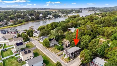 16 Reynard St, Gloucester, MA 01930