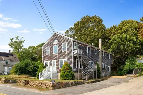 16 Reynard St, Gloucester, MA 01930 photo 4
