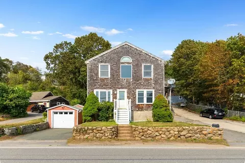 16 Reynard St, Gloucester, MA 01930 photo 2