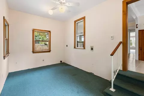 16 Reynard St, Gloucester, MA 01930 photo 21