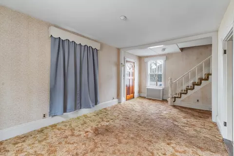 80 Walnut St, Lynn, MA 01905 photo 6