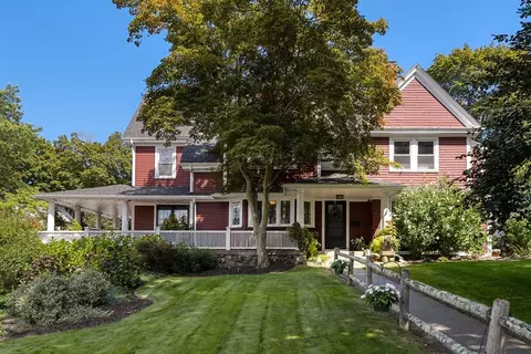 15 Mishawum Rd, Woburn, MA 01801