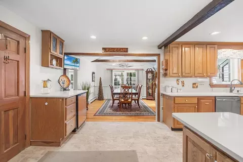 45 Forest St, Braintree, MA 02184 photo 13