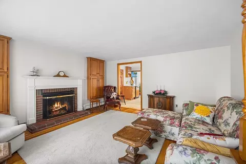 45 Forest St, Braintree, MA 02184 photo 7