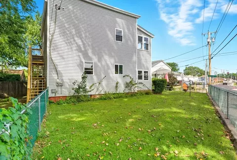 175 Pendexter Ave, Chicopee, MA 01013 photo 6