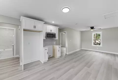 175 Pendexter Ave, Chicopee, MA 01013 photo 11