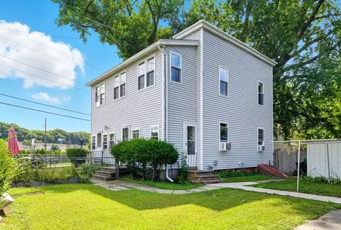 175 Pendexter Ave, Chicopee, MA 01013 photo 2