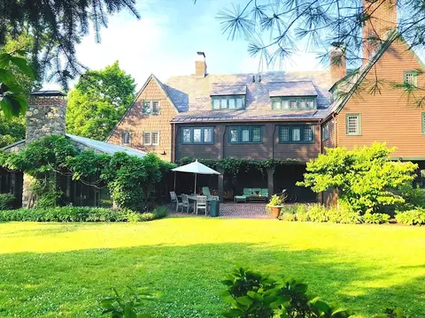 84 Garden St, Cambridge, MA 02138