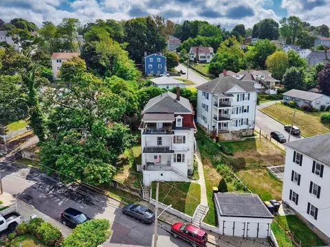 177 Crescent St, Fall River, MA 02720