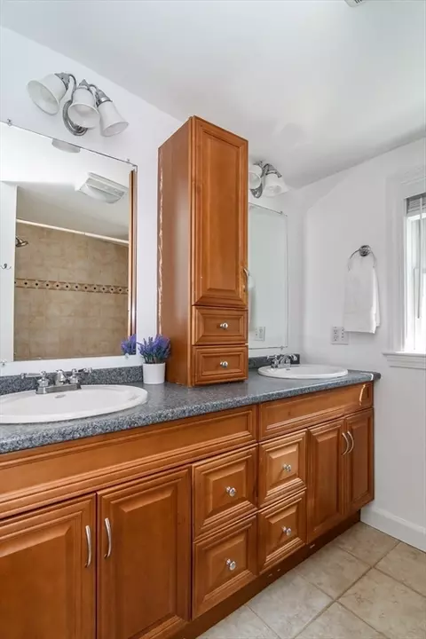 4 Pryor Rd, Natick, MA 01760 photo 15