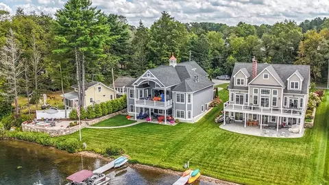 15 Bates Grove Rd, Webster, MA 01570 photo 2