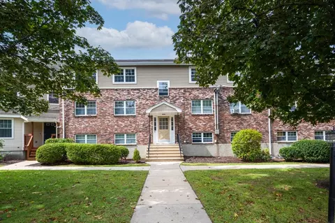 8 Mayberry Dr # -A, Westborough, MA 01581
