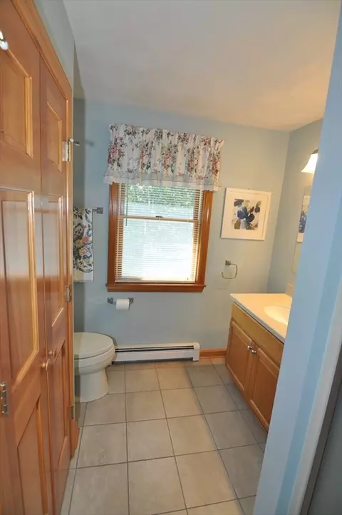 8 James Ave, Middleton, MA 01949 photo 39
