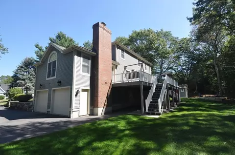 8 James Ave, Middleton, MA 01949 photo 10
